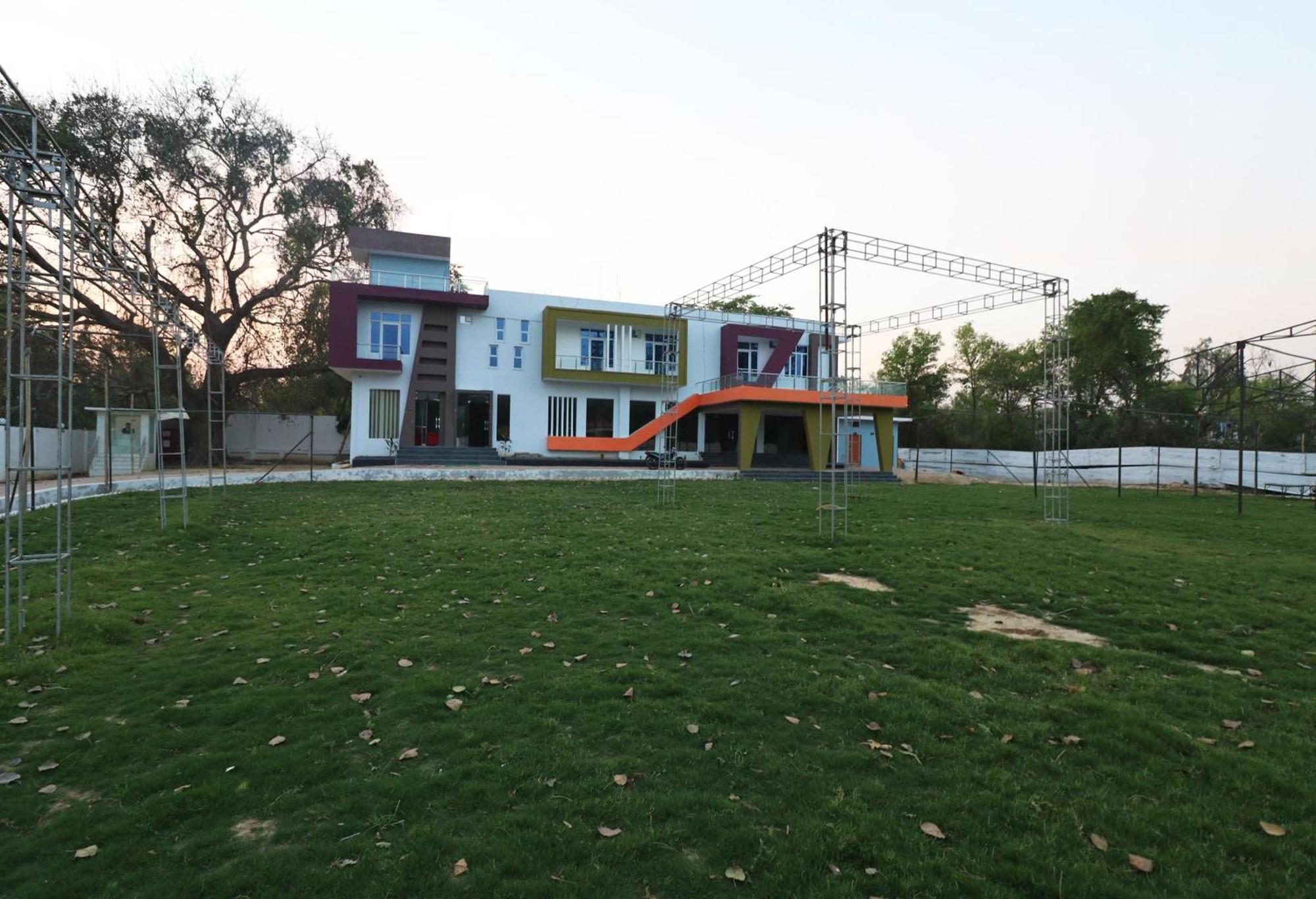 Hotel O Shri Shyam Lawn & Resort Sitapur  Eksteriør bilde